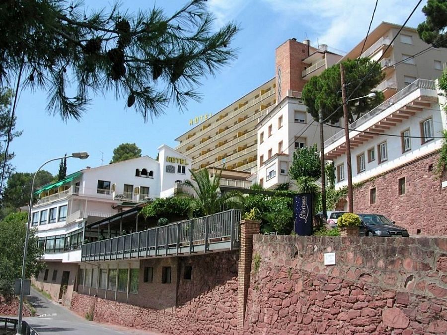 Can Fisa Hotel & Apartments Corbera de Llobregat Екстер'єр фото
